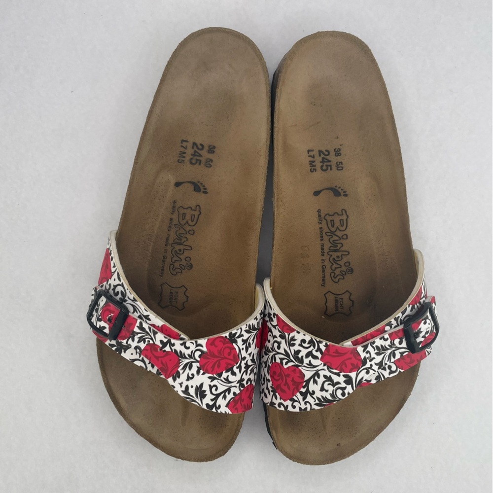 Birki’s Madrid Heart Sandals Women’s EUR 38 US 7-7.5 Black Swirl Red Heart Slide